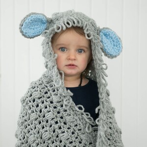 CROCHET PATTERN / Hooded Lamb Blanket image 4