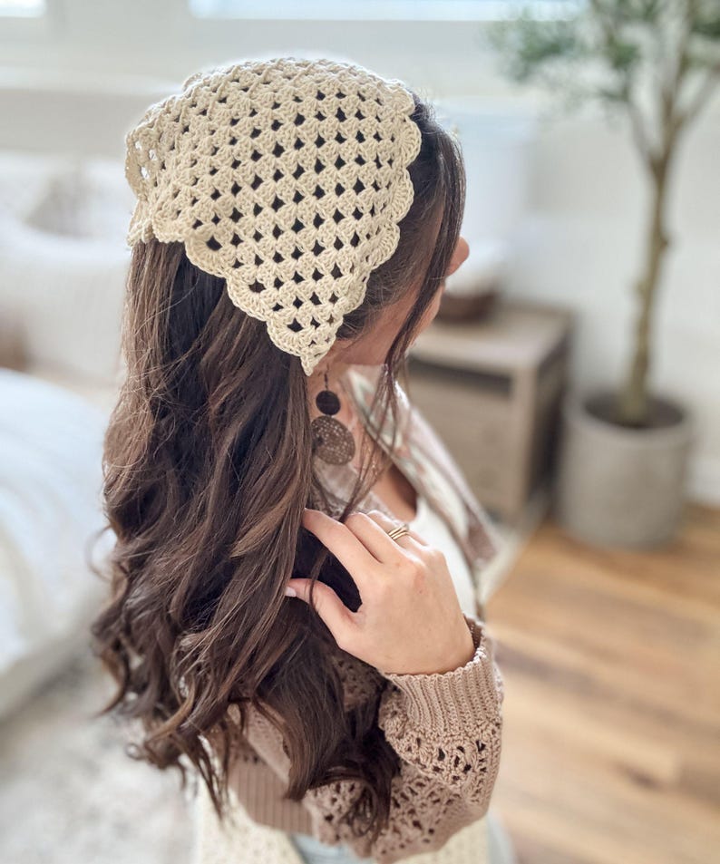 CROCHET PATTERN & VIDEO/ Caribbean Boho Bandana, Women's Hair accessory, One size, Pdf Pattern, Easy, Beginner Friendly image 4