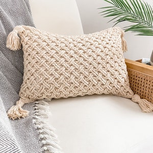 CROCHET PATTERN / Celtic Weave Throw Pillow image 2