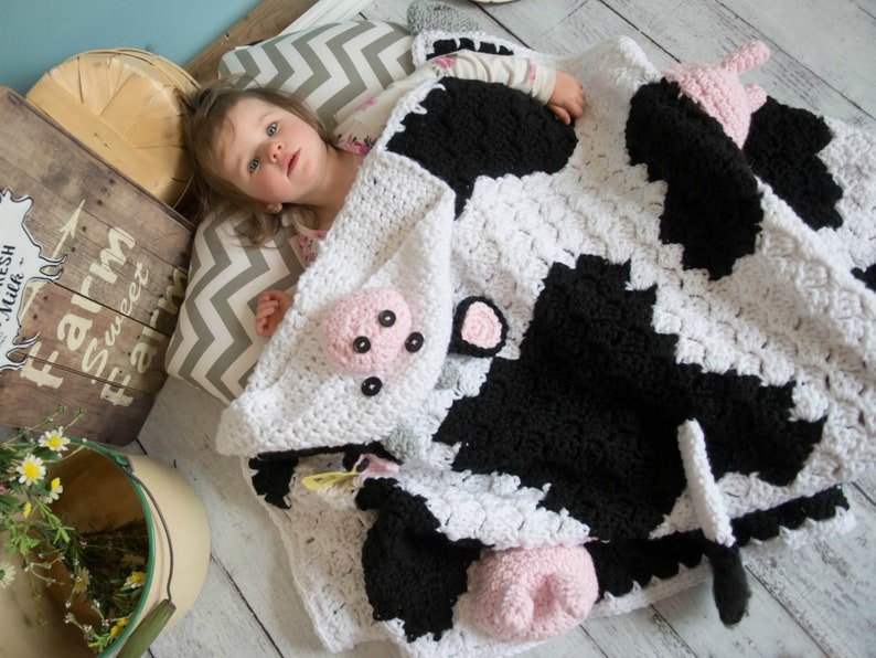 CROCHET PATTERN / Hooded Cow Blanket / Digital download / Baby Cow Blanket / Cow Costume image 8