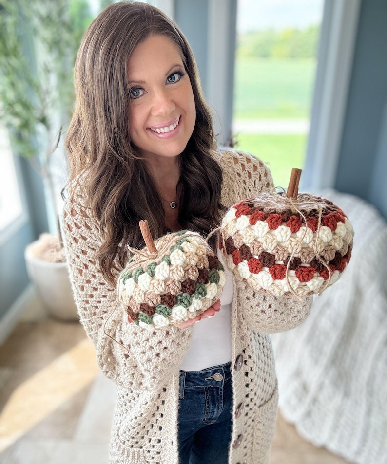 CROCHET PATTERN/ Fall For Granny Pumpkins, Crochet Pumpkin Pattern, Easy Crochet Pumpkins, Granny Stitch Crochet Pumpkins image 2