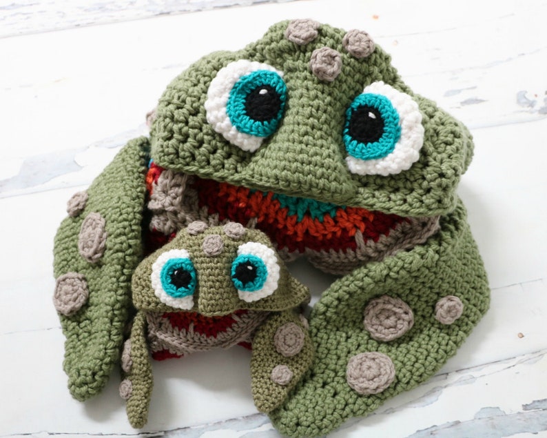 CROCHET PATTERN Hooded Sea Turtle Blanket / Turtle costume / Turtle Infant Prop / Turtle Blanket newborn to Adult size image 2