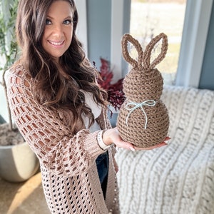 CROCHET PATTERN/ Rustic Farmhouse Bunny, Bunny Crochet Pattern, Easter Crochet Pattern image 1