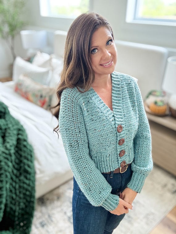 CROCHET PATTERN & VIDEO /Easy Lakeside Cardigan with buttons, belt and pockets, 2 versions, crochet crop cardigan, sizes Xs-5X, customizable