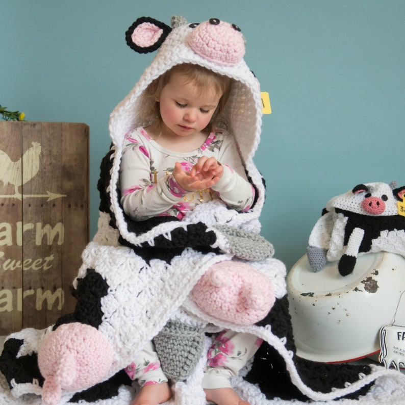 CROCHET PATTERN / Hooded Cow Blanket / Digital download / Baby Cow Blanket / Cow Costume image 1
