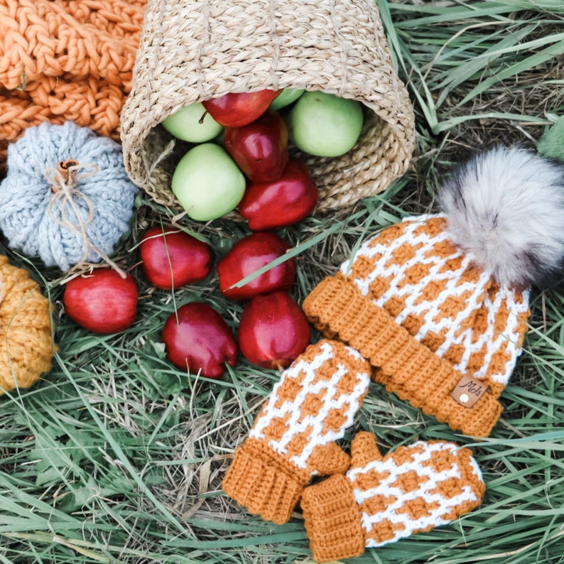 CROCHET PATTERN / Modish Mosaic Hat & Mittens Set image 10