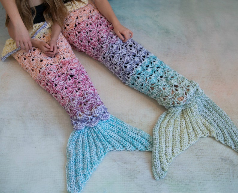 CROCHET PATTERN Rainbow Sparkle Mermaid Blanket / Mermaid tail / Ombre Mermaid / Shell Stitch Mermaid Blanket image 3