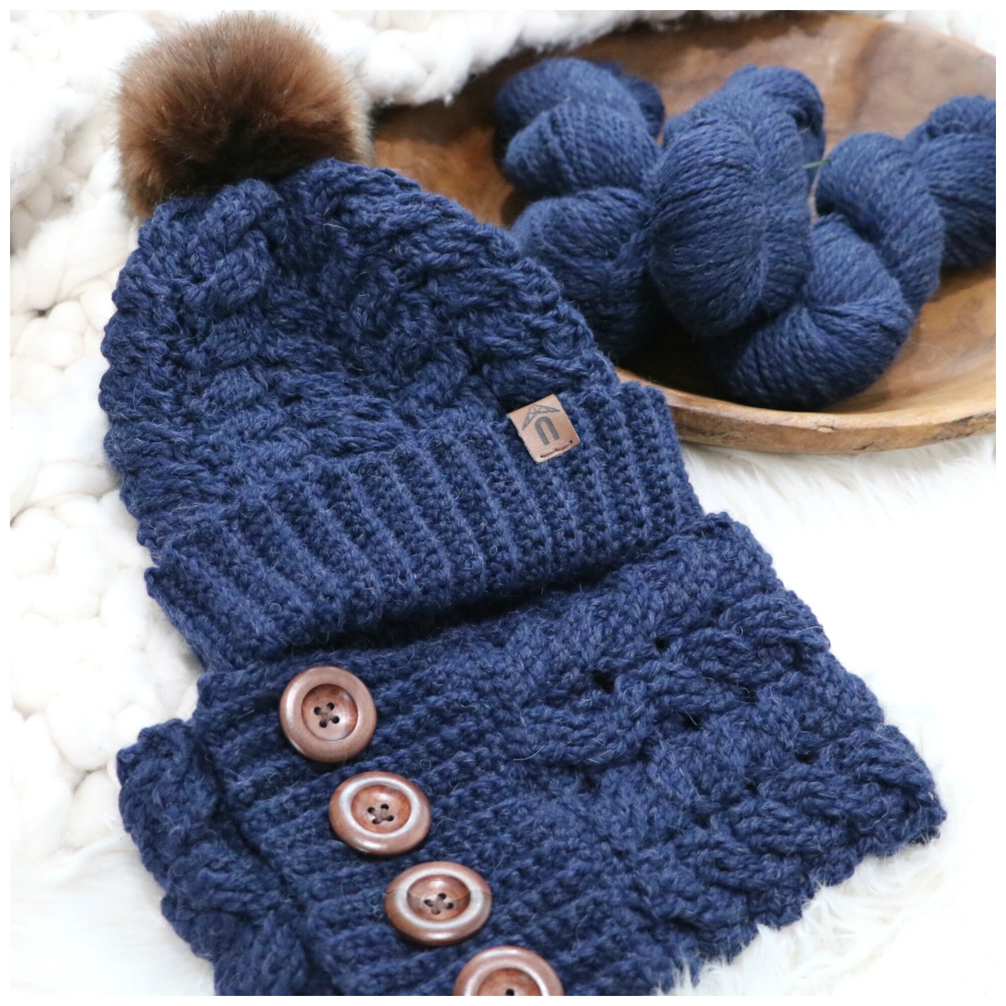 CROCHET PATTERN / Alpine Cabled Toque & Cowl - Etsy Canada