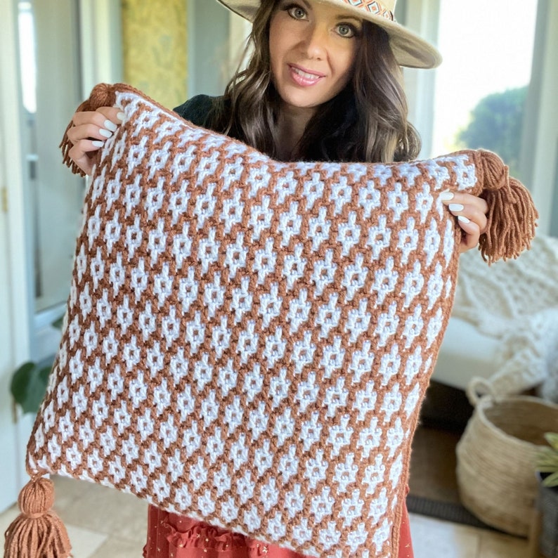 CROCHET PATTERN / Desert Dunes Mosaic Pillow image 10