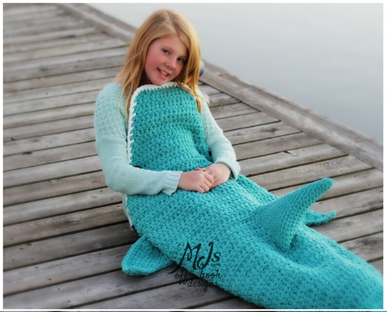 CROCHET PATTERN Dolphin Blanket Crochet Pattern for Dolphin Blanket Soft & Cozy Dolphin Blanket Crochet Pattern image 3