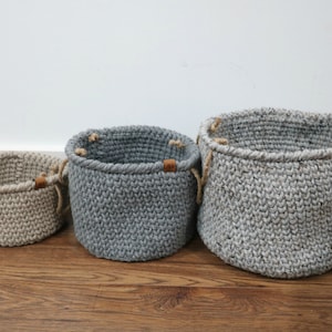 CROCHET PATTERN Rustic Farmhouse Style Nesting Baskets image 2