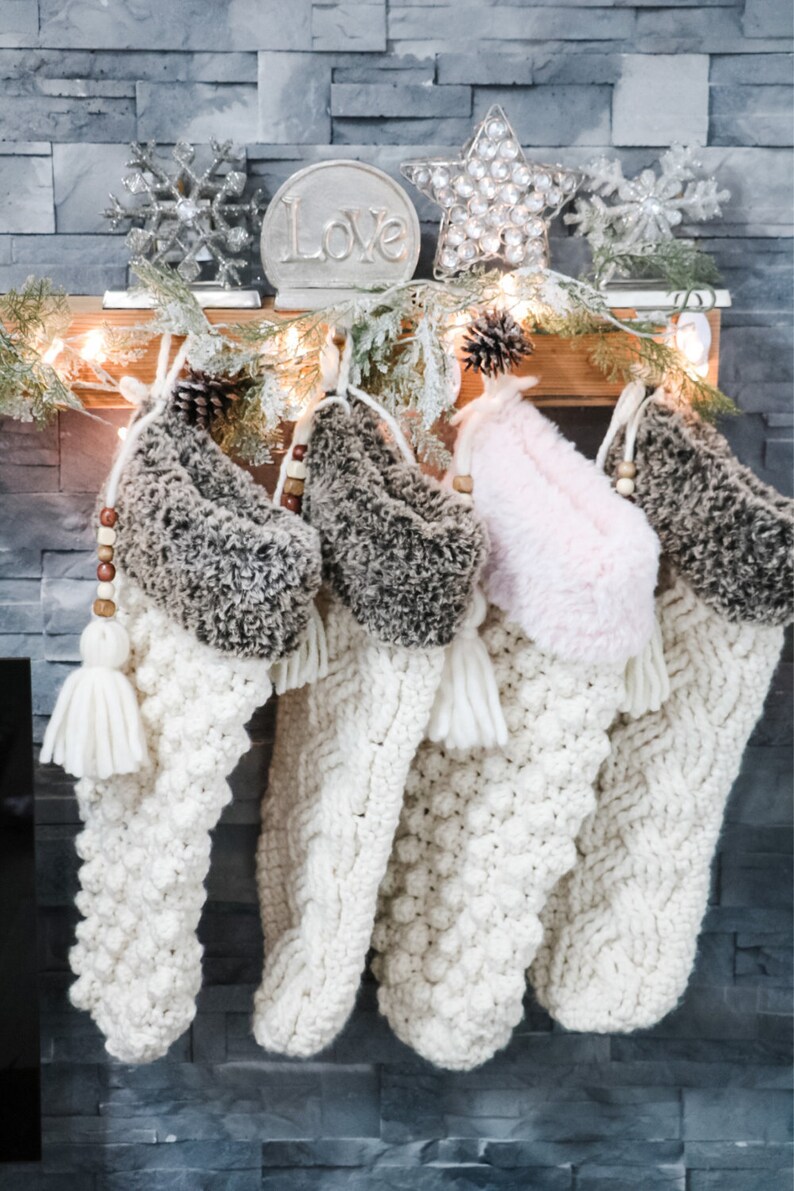 CROCHET PATTERN / Fable Cable Christmas Stocking image 5