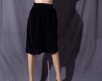 Vintage 1950s Black Velvet Pencil Skirt | 50s Pinup Style Fashion | Size XS | As Is |