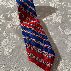 Vintage 70s Fat Necktie 1970s Funky Red White & Blue Polyester Wide Tie Retro