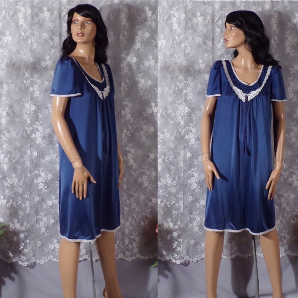 Vintage 70s Navy Blue Nightie Late 1970s Short Nightgown Lorraine Classic Sweet Comfy Size Medium