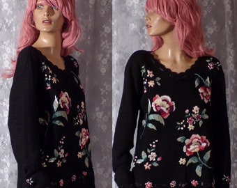 Vintage 90s Whimsigoth Sweater Black Pink Green Embroidered Flowers Eyelet Spring Hippie Boho Practical Magic Pullover Size Medium