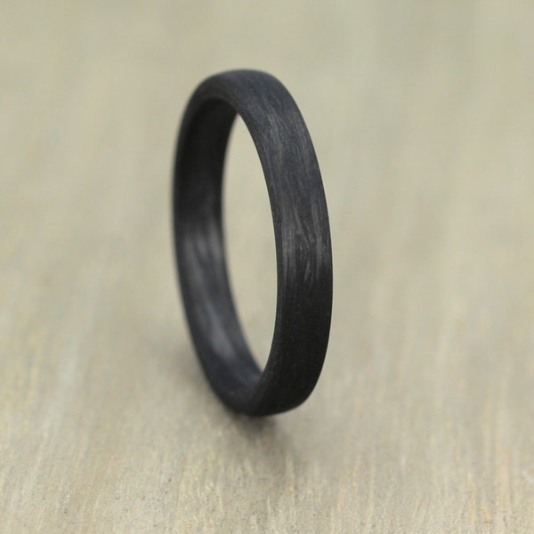 3mm Verlobungsring, Karbonfaser Ring mit GRATIS Gravur. Schwarzer Ehering aus Karbon. Alternativer Ehering