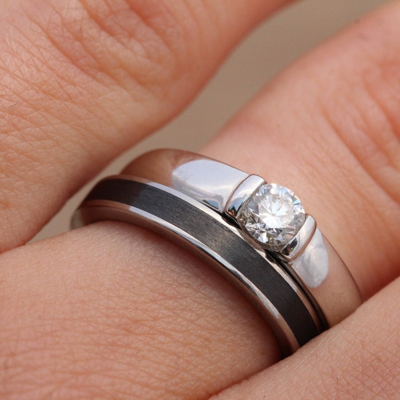 Slim Titanium &amp; Carbon Fibre Wedding Ring with Free Engraving | Etsy