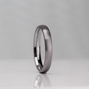Slim/Thin Tantalum Wedding Ring band, in 2.5mm to 3.5mm width. Matt/Brushed Finish, Slight Dome, Comfort Fit with FREE Engraving!