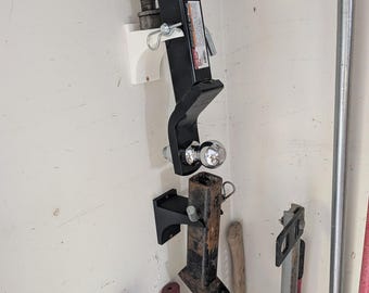 Quick Hang Trailer Hitch Wall Mount 3D printed 2"