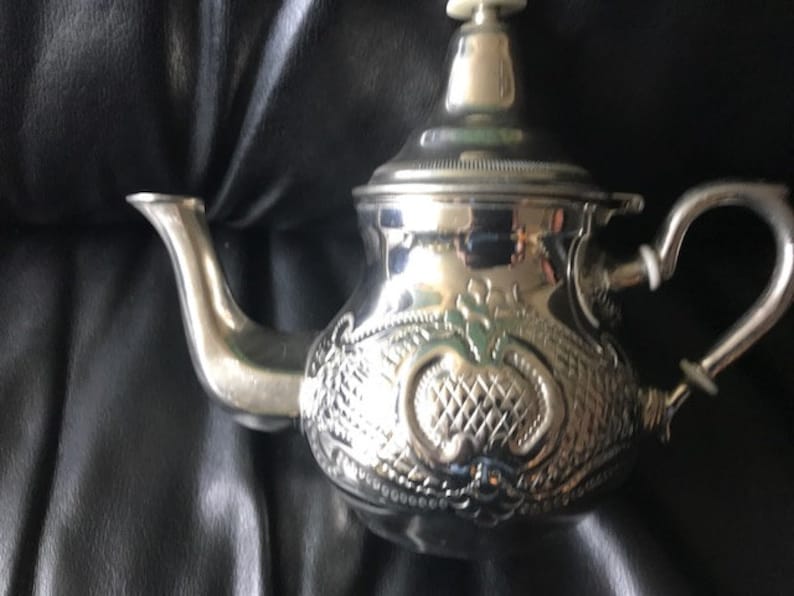 Theieres Koutbla shops Fabrique S.A.L.A.M. Silver Teapot