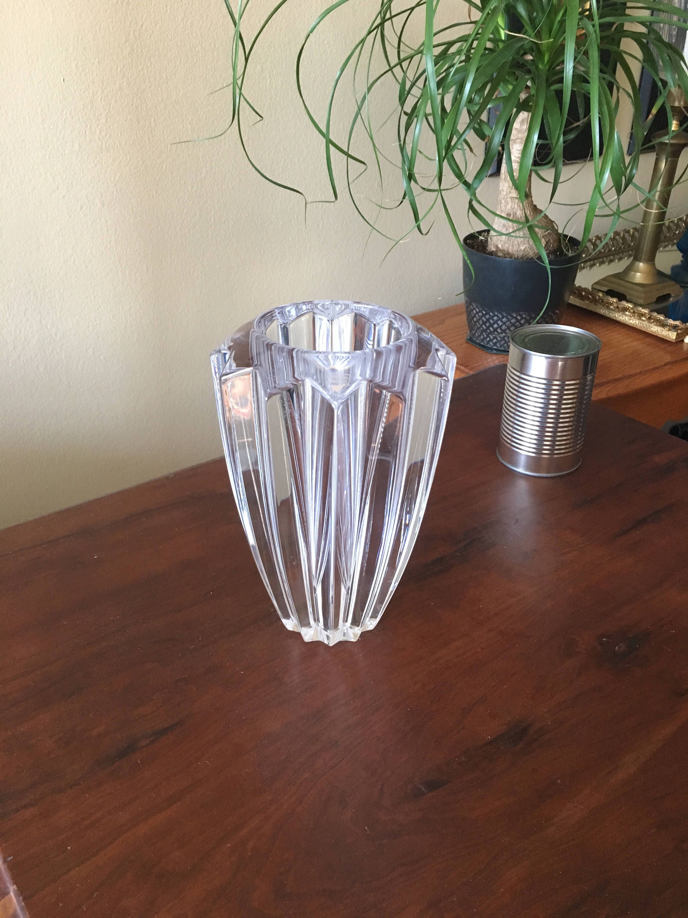 Zodiak Crystal Flower Vase by Orrefors Sweden, An Erika Lagerbielke Design. ELG4229-LL