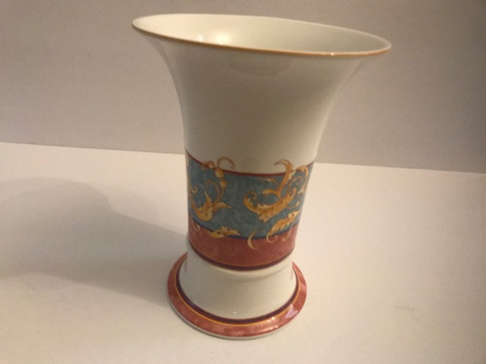 Villeroy and Boch Porcelain Vivaldi Pattern Horn Vase - Etsy