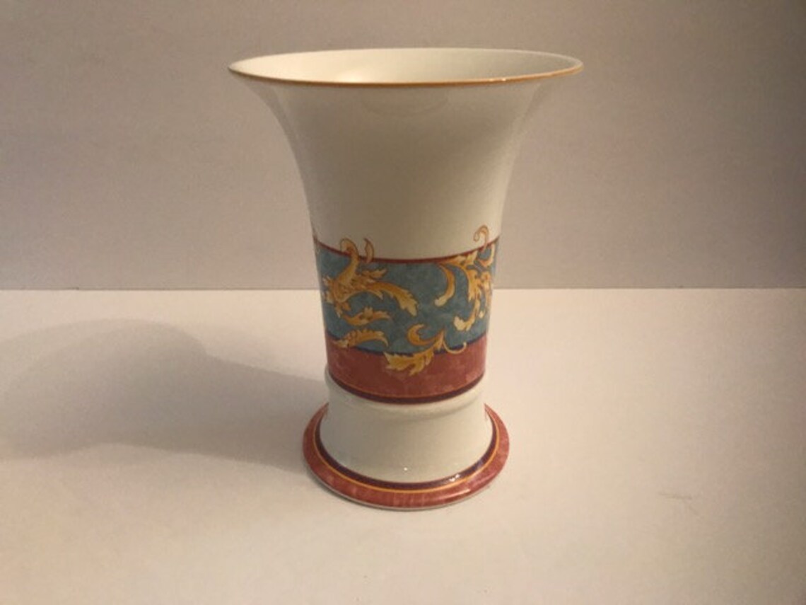 Villeroy and Boch Porcelain Vivaldi Pattern Horn Vase - Etsy