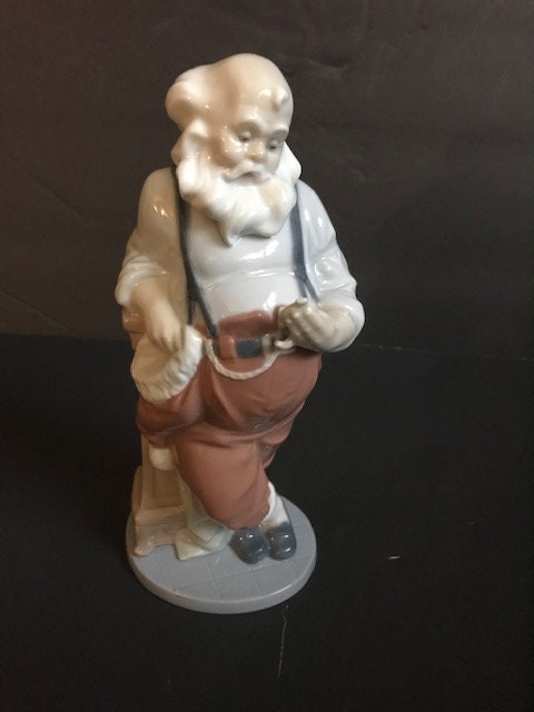 サンタの忙しい時間 #6779 ★リヤドロ スペイン ヴィンテージ 美品 Lladro Santa's Busiest Hour Figurine 6779 - Etsy