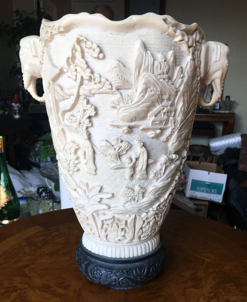 Große antike chinesische Faux Elfenbein Vase | Etsy
