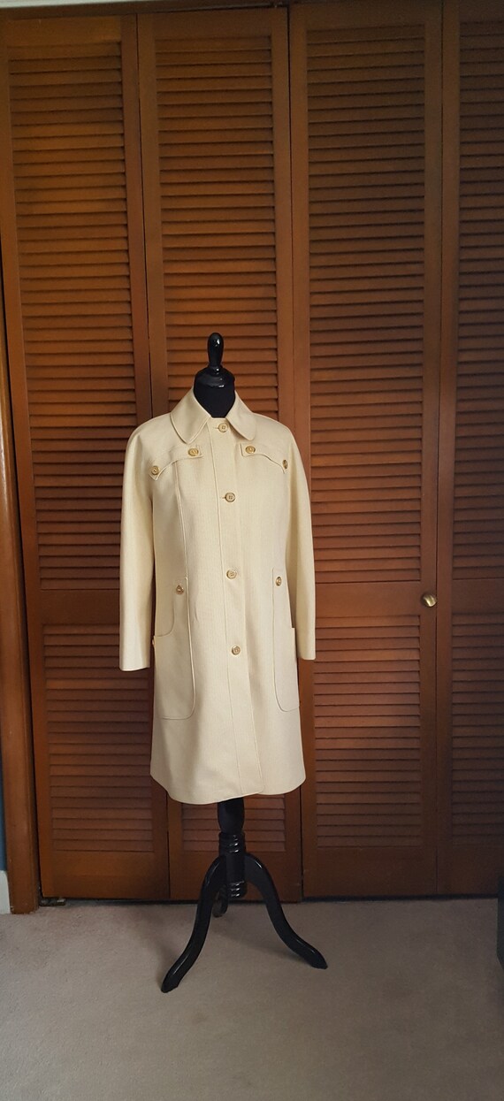 Vintage 1970s Misty Harbor Butter Yellow Rain Coat