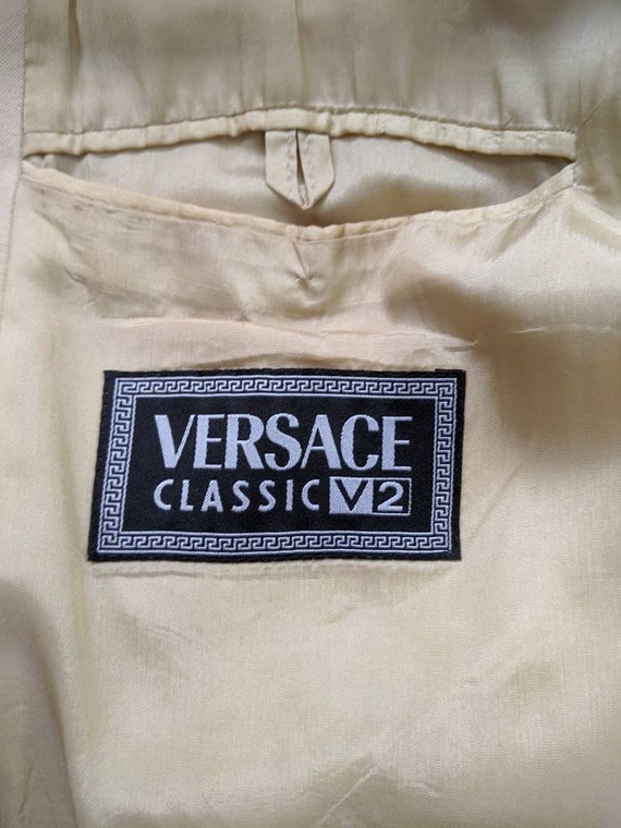 CLEARANCE!  Versace Vintage 1990's Classic V2 Whe… - image 4