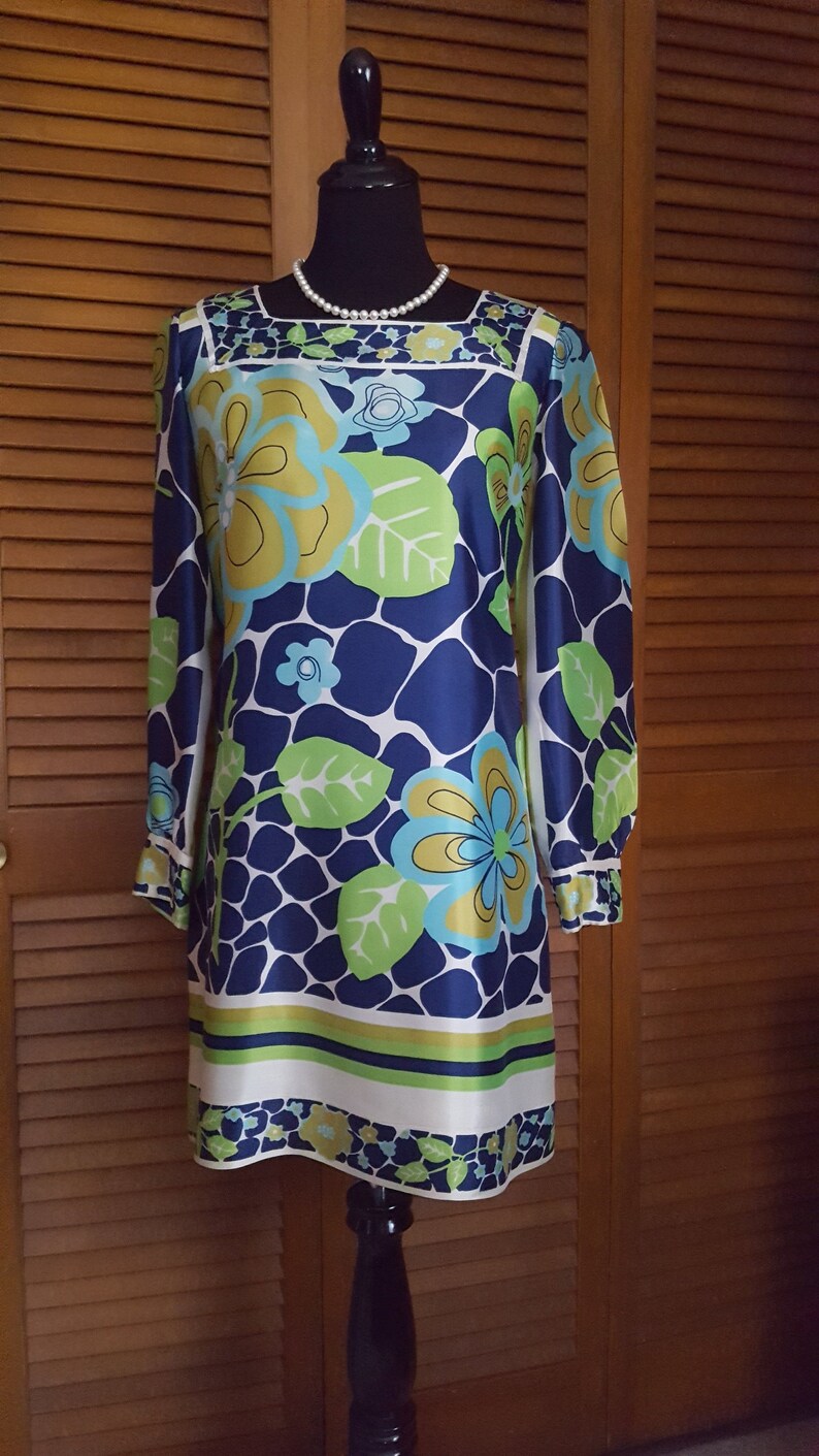 Vintage Flower Power Border Print Sheath Dress Size 8