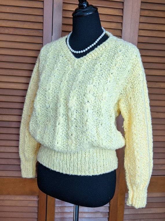 Lemon Yellow Hand Chunky V-Neck Sweater - Gem