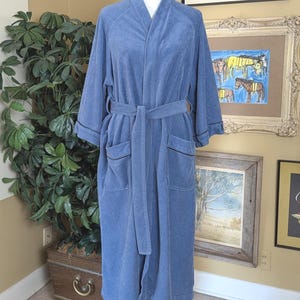 Vintage 1980s Bill Blass Menswear Brushed Velour Robe - Bathrobe - Dressing Gown - One Size