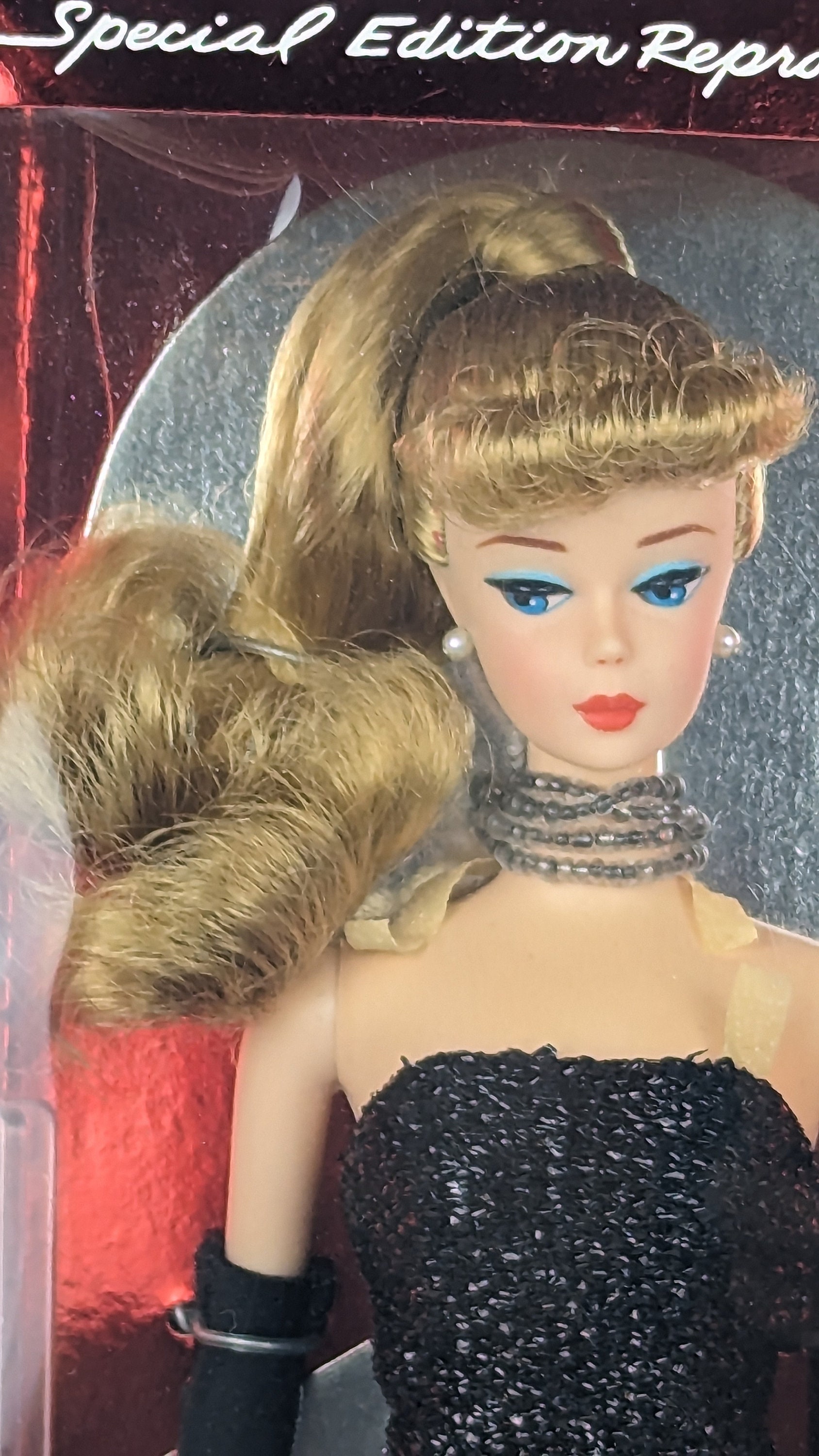 Vintage 1994 Solo in the Spotlight Barbie by Mattel - New In