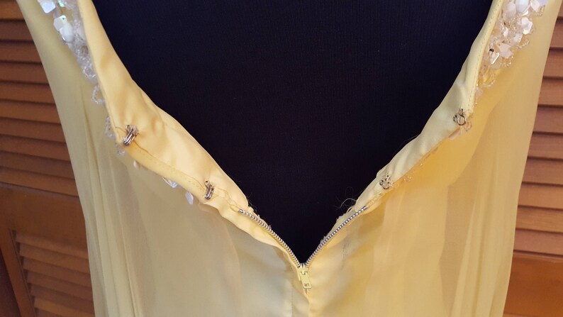 Size 6-8 Vintage 1960/'s Yellow Chiffon Float Cocktail Dress with Sequin Trim