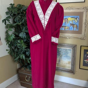 Vintage 1980&#39;s Cranberry Red &quot;Country Granny&quot; Velour Robe with Lace Trim - Size 42 - Louise D