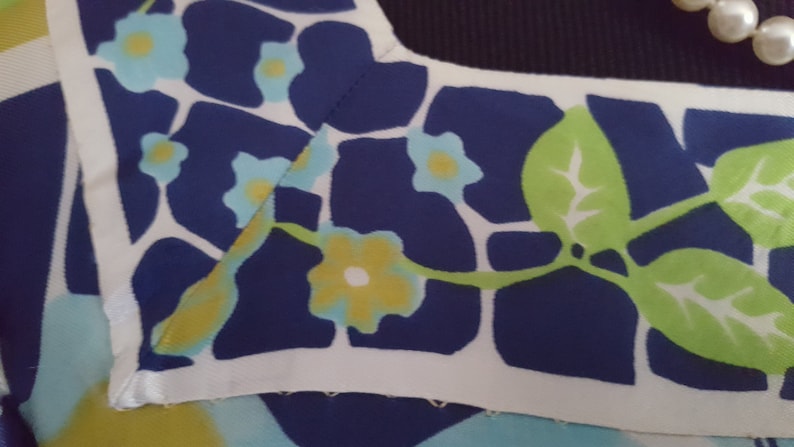 Vintage Flower Power Border Print Sheath Dress Size 8