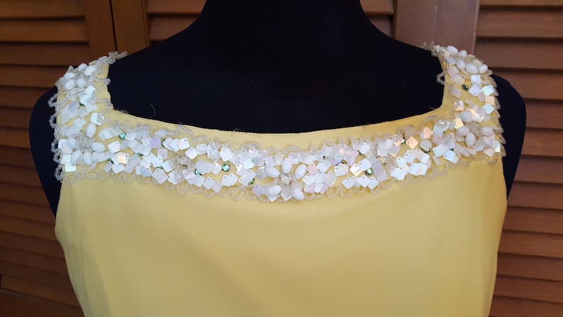 Size 6-8 Vintage 1960/'s Yellow Chiffon Float Cocktail Dress with Sequin Trim