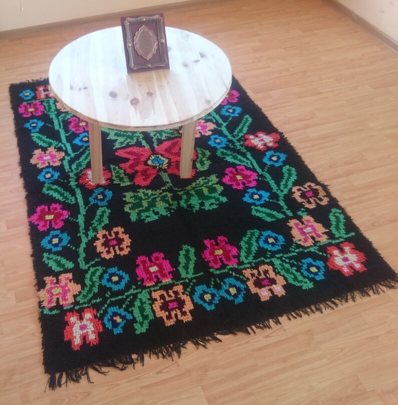 Boho Rug 5 X 6 Black Pink Rug Vintage Boho Rug 100 Organic Etsy