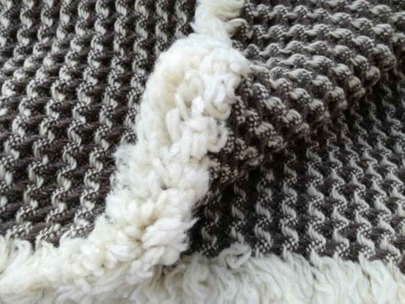 Wool Coverlet Organic Blanket throw Wool blanket -Queen King size bedding Sofa Throw Chevron blanket -Large Picnic Blanket