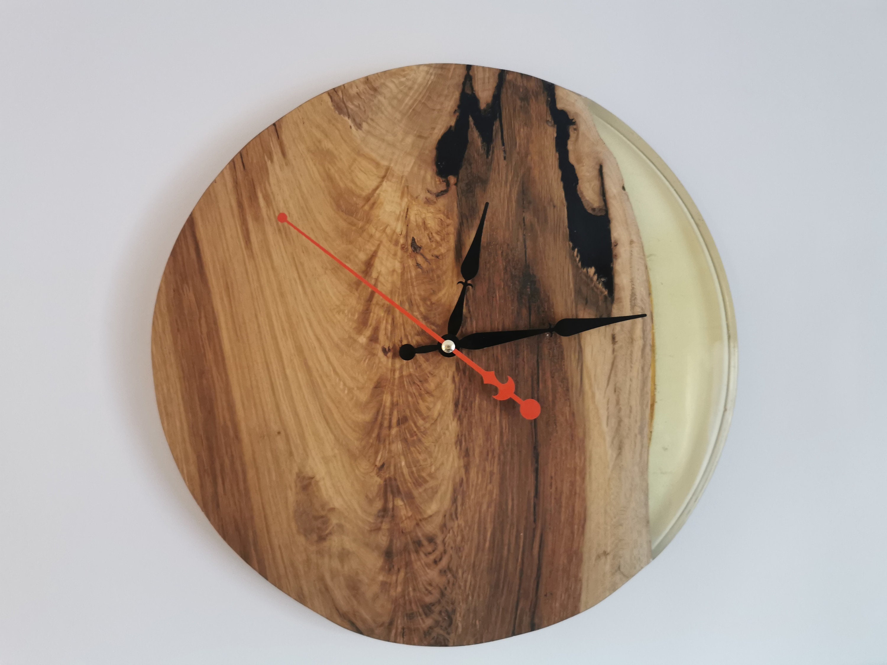 Epoxy Wood Clock Resin Wood Clock Epoxy And Wood Clock Wall Etsy