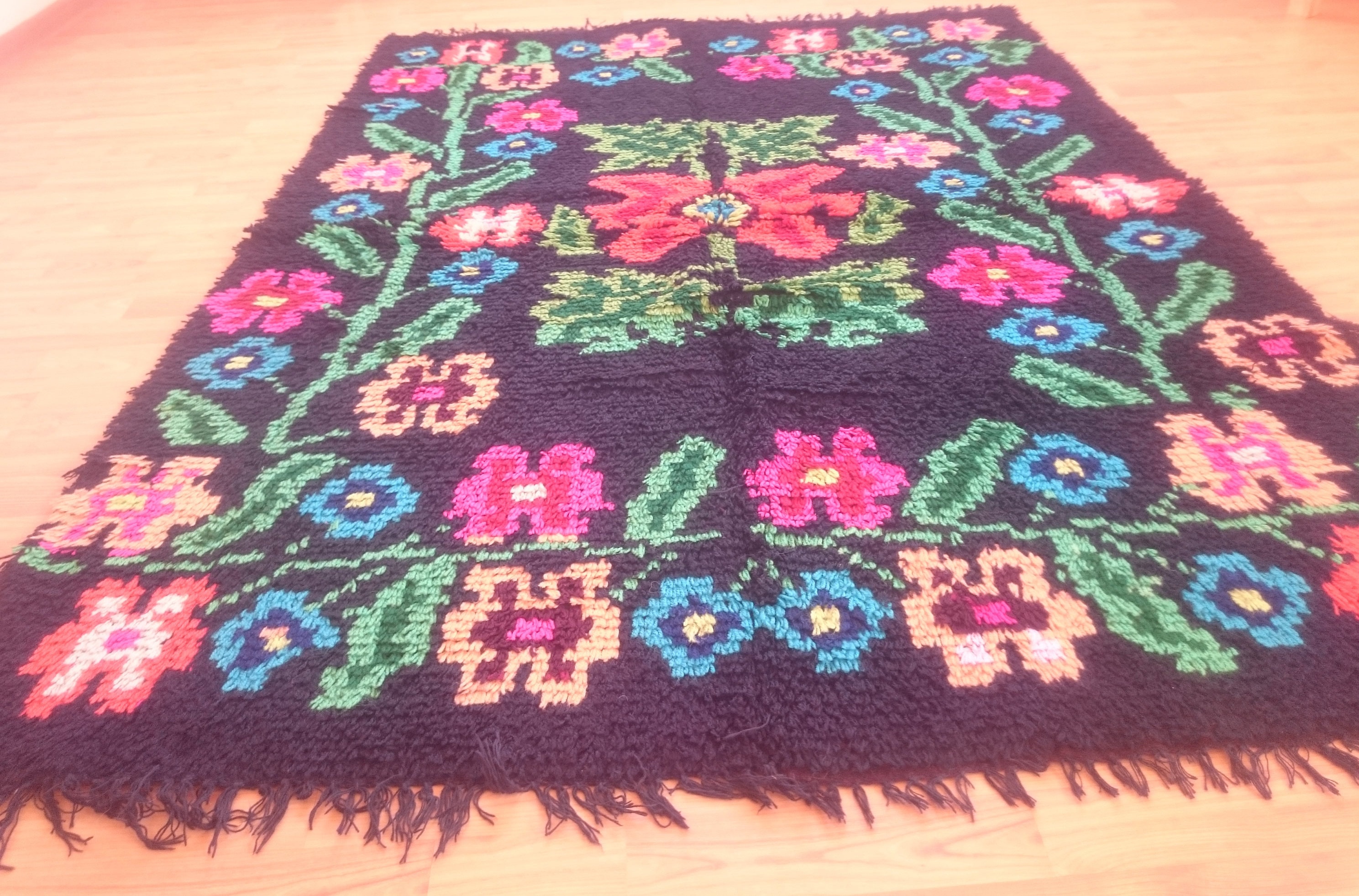 Boho Rug 5 X 6 Black Pink Rug Vintage Boho Rug 100 Organic Etsy