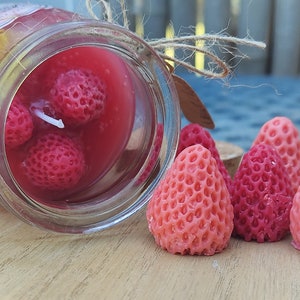 Strawberry Cute  Candle, Homemade Soy Wax, dessert  Candle,  Gift for her, Gift Idea, Scented Candles