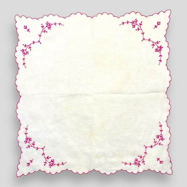 Vintage Handkerchief, Dainty lavender floral, Scalloped edge, Wedding Hanky