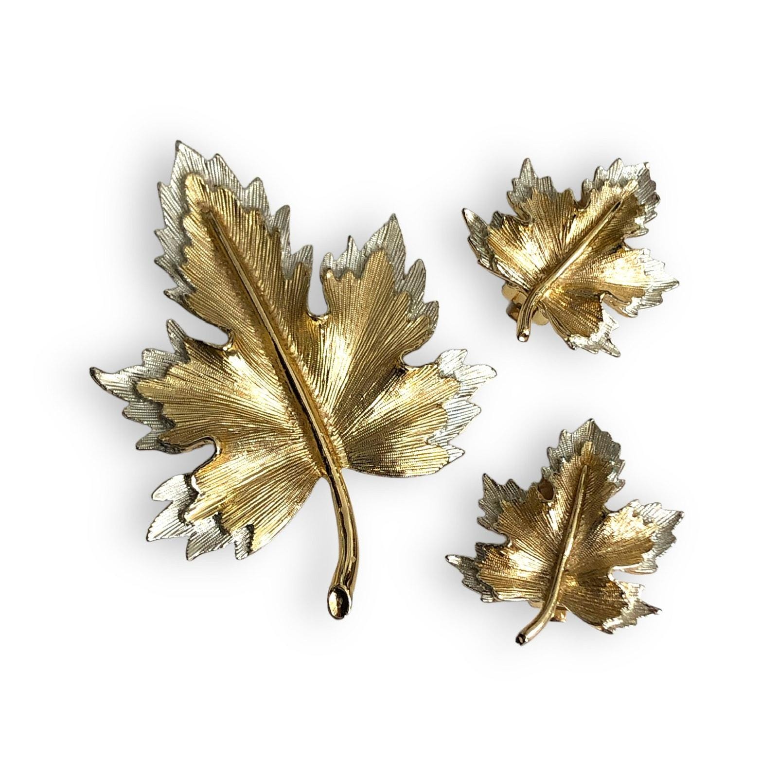 Vintage Gold Leaf Earrings and Hat Pin Set Spring Leaves Pin & Earrings Set Gold Tone Vintage Costume  main image 4