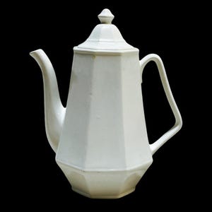Vintage Heritage White Pfaltzgraf Coffee Tea Pot Octagonal with Lid