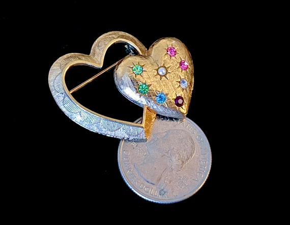 Signed EMMONS Double Heart Rhinestone Brooch, Gol… - image 5