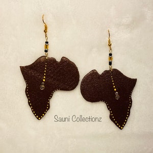 Handcrafted African Map Earrings: Natural Wood Afrocentric Jewelry
